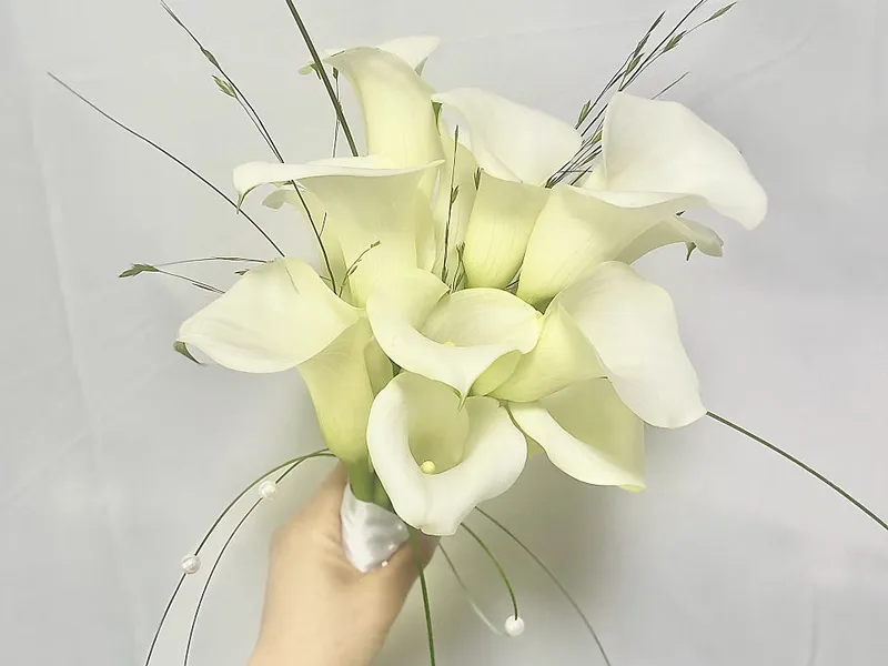 흰웨딩부케 사진 2