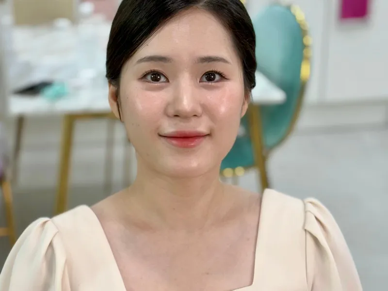 엘리메이크업앤뷰티(천안) 사진 1