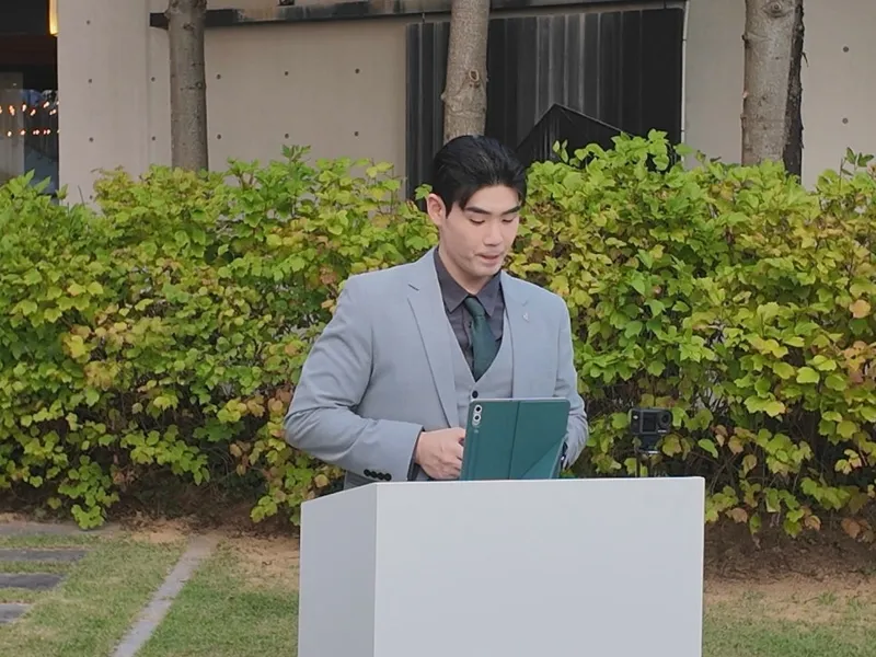 김룡상사회자 사진 2