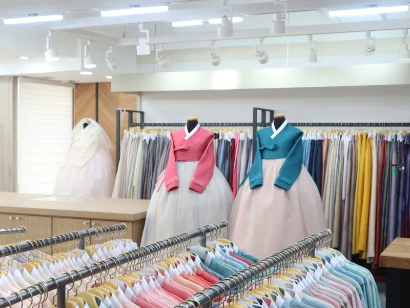 신씨비단 부산본점 사진 1