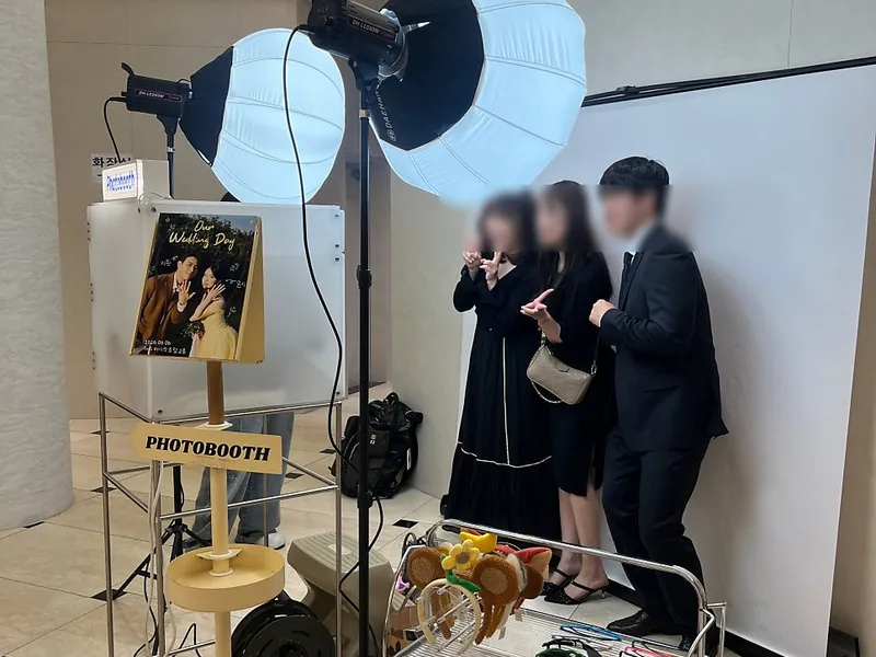닮다 포토부스 사진 2