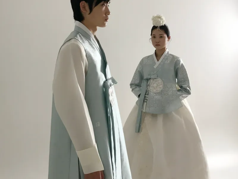 이본한복 각화점 사진 1