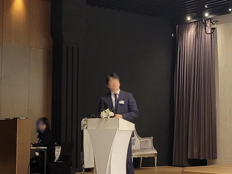 베스트뮤직 이두원 사회자 사진 2