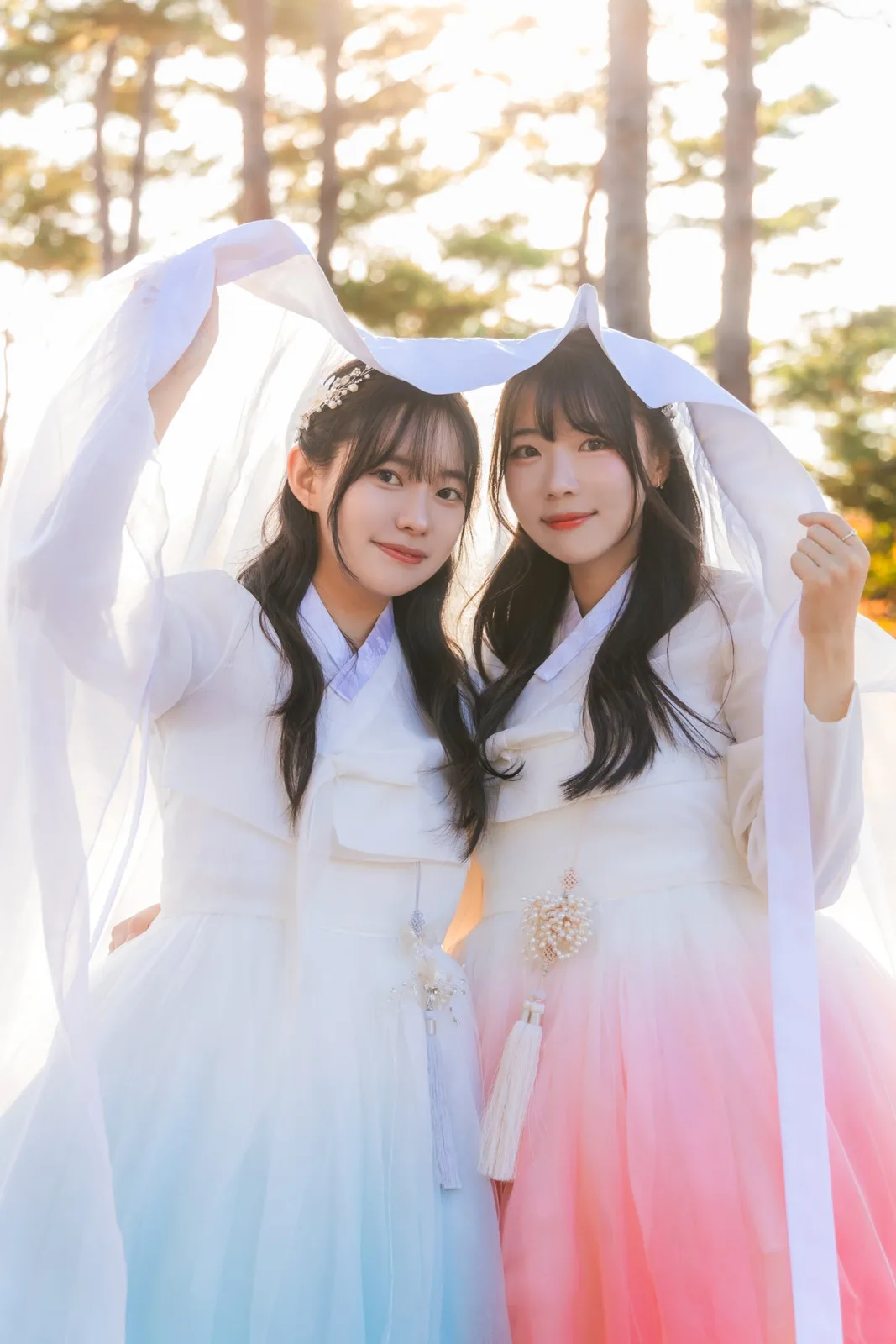 지지배배 스튜디오 사진 2