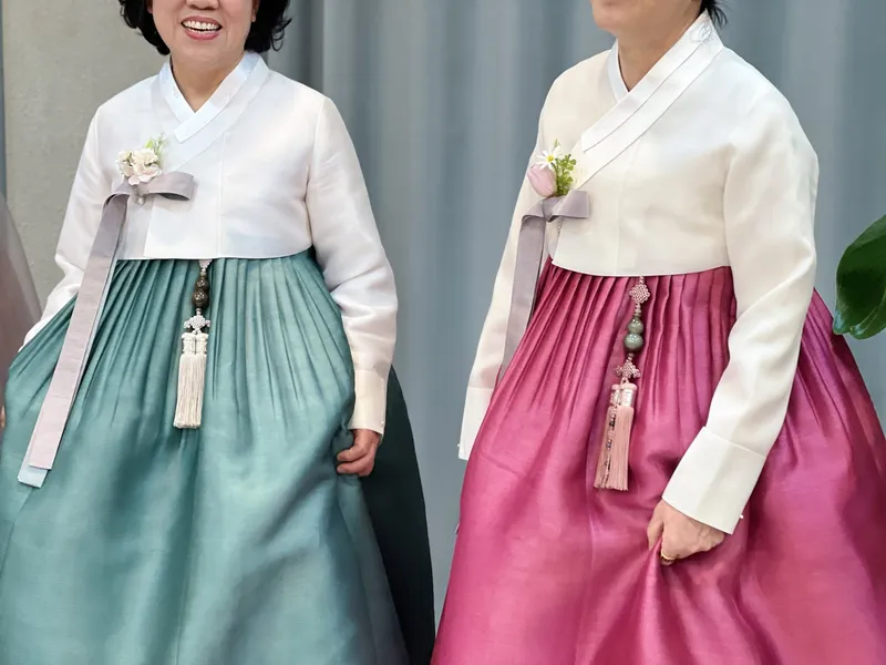 김인정한복 사진 1