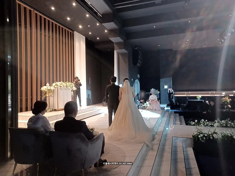 리플래시피엔이 (주례없는결혼식 사회자) 사진 2
