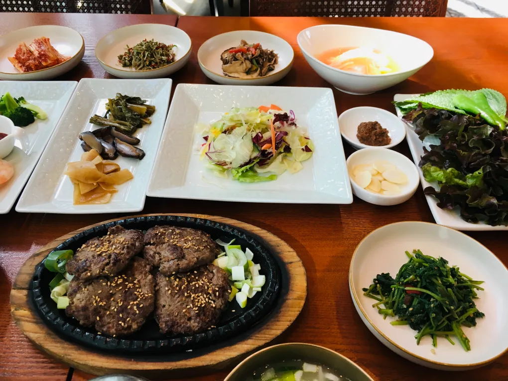 더하우스갑을 (진주 한정식) 사진 5
