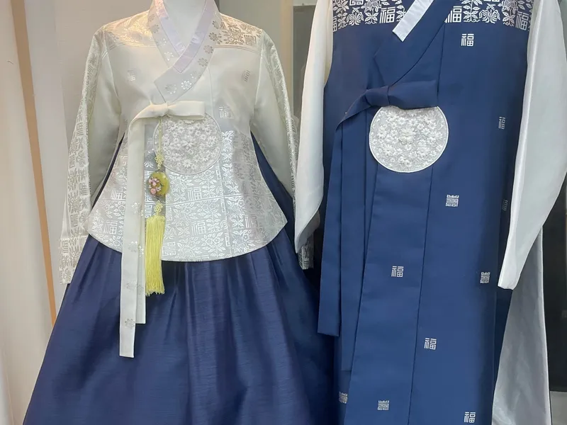 구구한복 사진 1