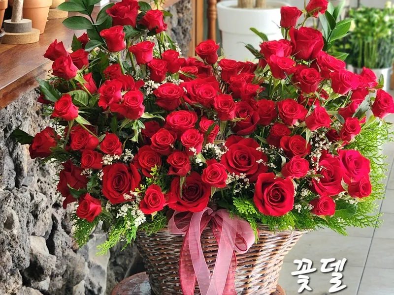 꽃델 (여행하는 플로리스트, 제주 본식·스몰웨딩·야외웨딩 플라워데코) 사진 1