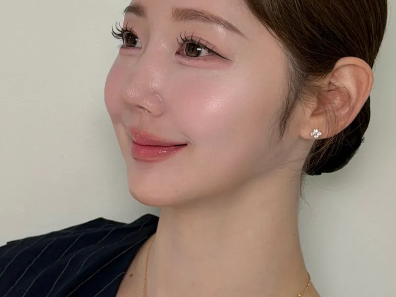 러아미 메이크업 사진 2
