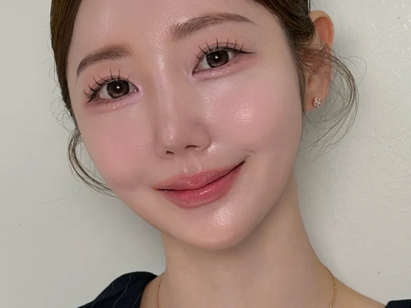 러아미 메이크업 사진 3
