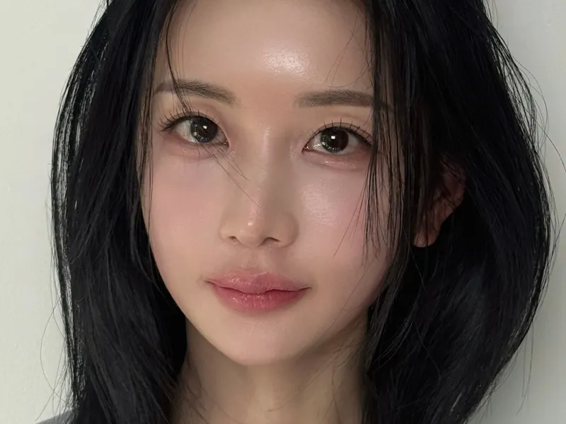 러아미 메이크업 사진 4