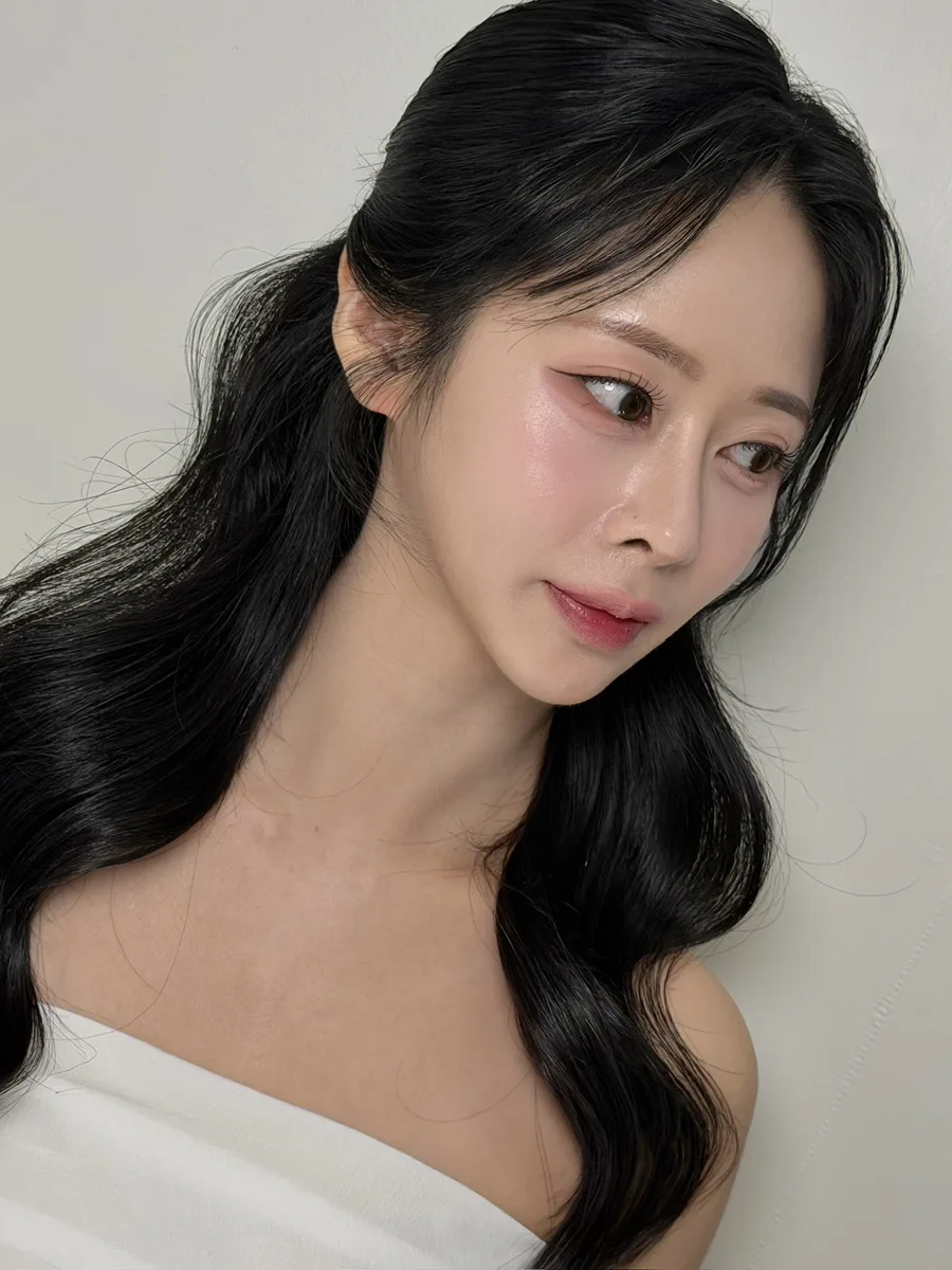 러아미 메이크업 사진 6