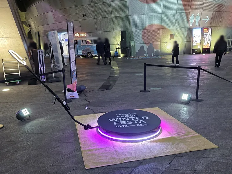 영라이트 360도 포토부스 사진 1