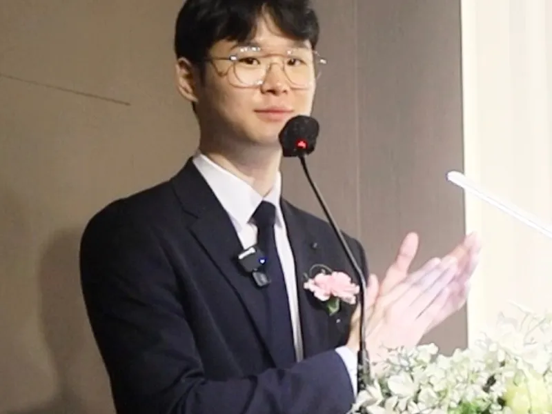 앤유 (ANDYOU) 사진 2