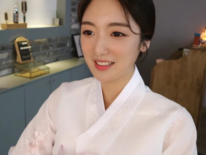 비비드 메이크업(목포) 사진 2