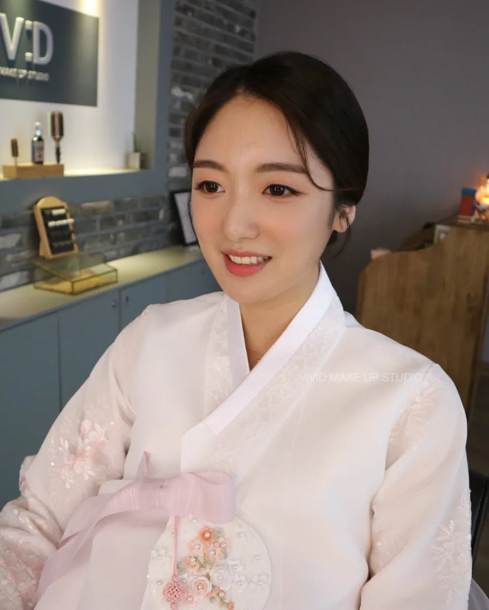 비비드 메이크업(목포) 사진 2